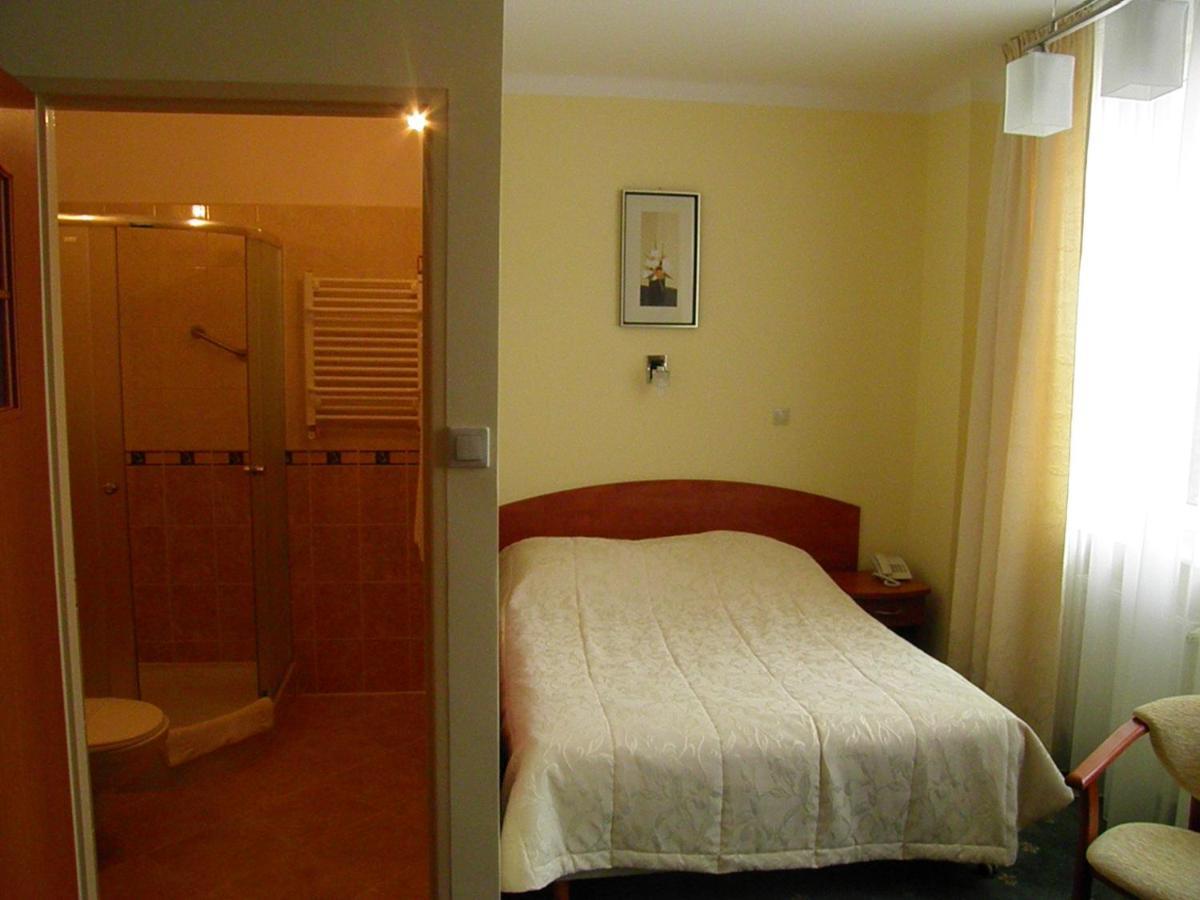 Hotel Gromada Arka Lux Кошалин Номер фото